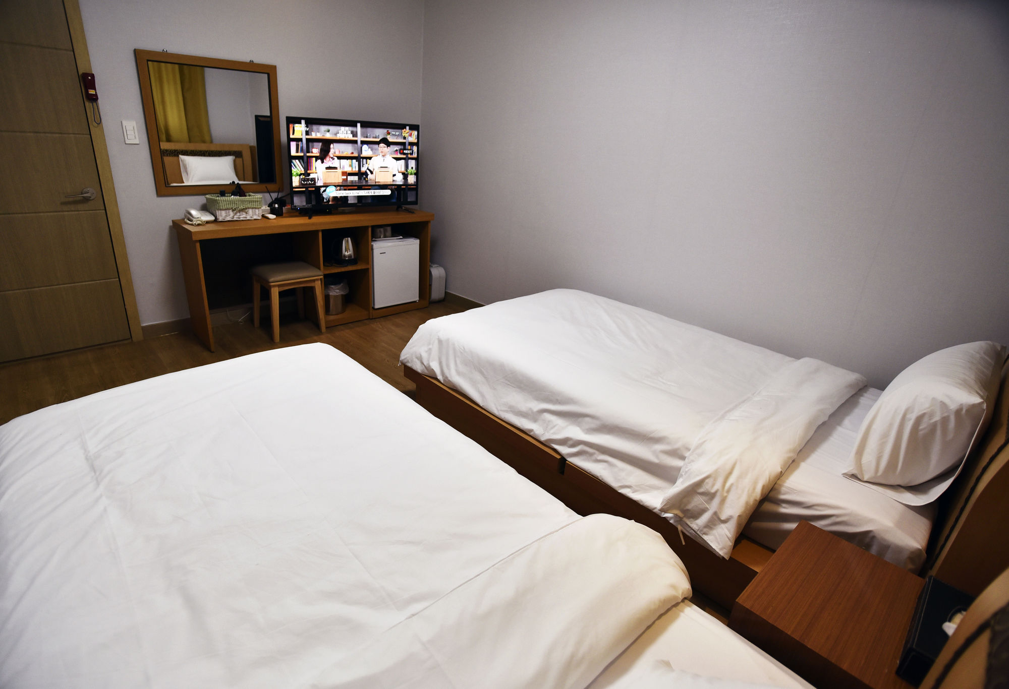 Gallery Hotel Bnb Jeju Exterior foto